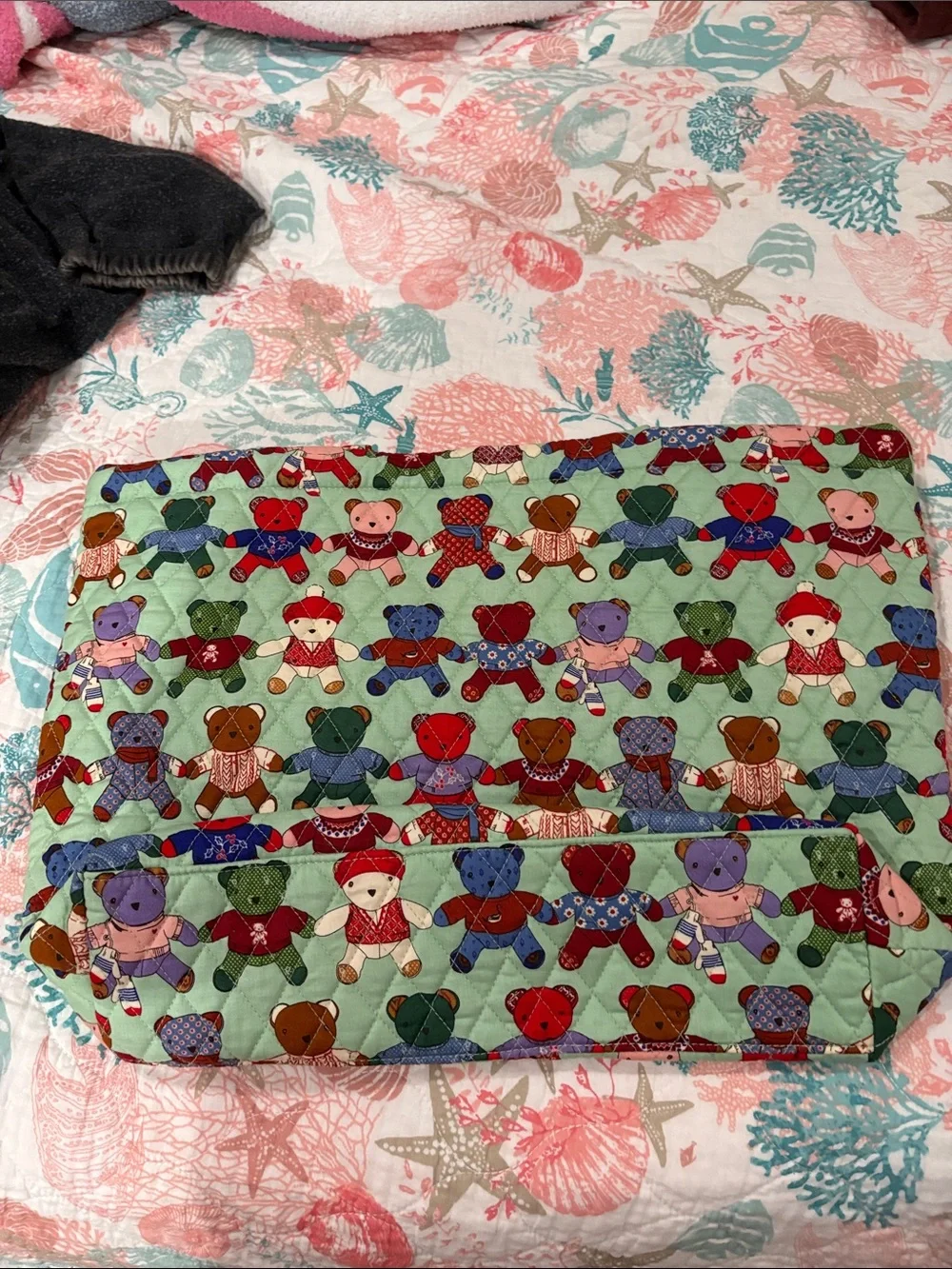 Vera Bradley east west tote in toasty teddies